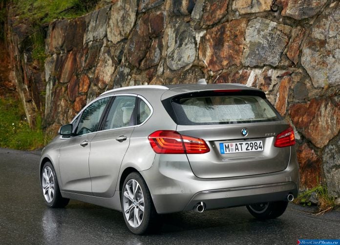 2015 BMW 2-Series Active Tourer - фотография 53 из 158 2015 BMW 2-Series Active Tourer - фотография 53 из 158