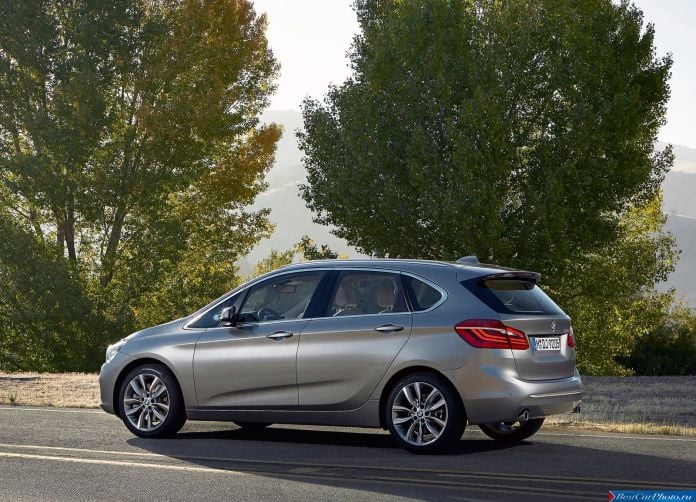 2015 BMW 2-Series Active Tourer - фотография 58 из 158