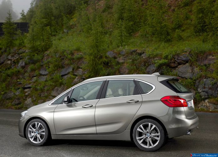 2015 BMW 2-Series Active Tourer - фотография 62 из 158