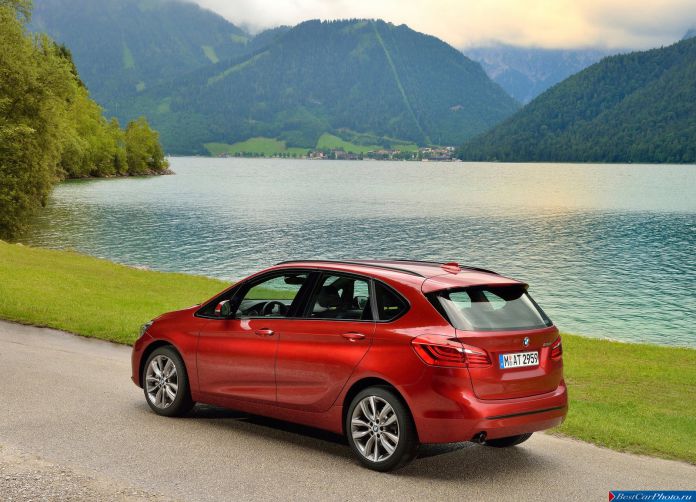 2015 BMW 2-Series Active Tourer - фотография 64 из 158