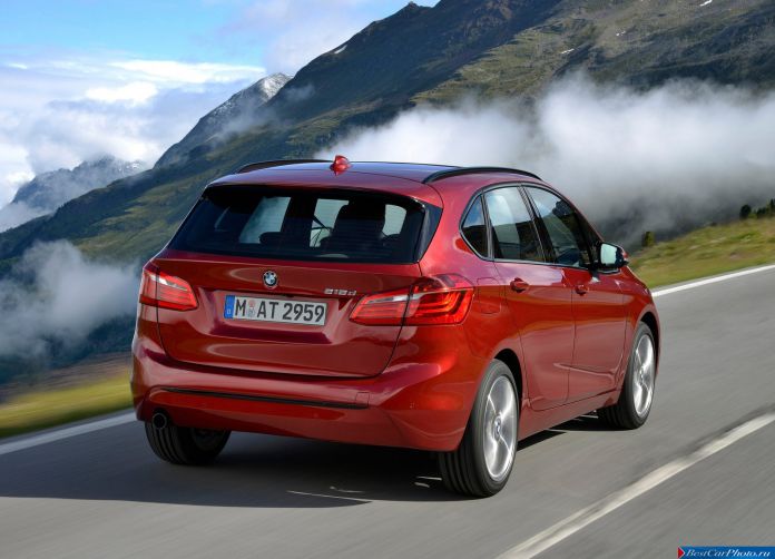 2015 BMW 2-Series Active Tourer - фотография 67 из 158 2015 BMW 2-Series Active Tourer - фотография 67 из 158