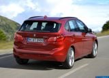 bmw_2015_2-series_active_tourer_141.jpg