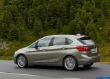 bmw_2015_2-series_active_tourer_147.jpg