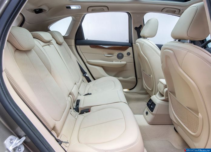 2015 BMW 2-Series Active Tourer - фотография 122 из 158 2015 BMW 2-Series Active Tourer - фотография 122 из 158