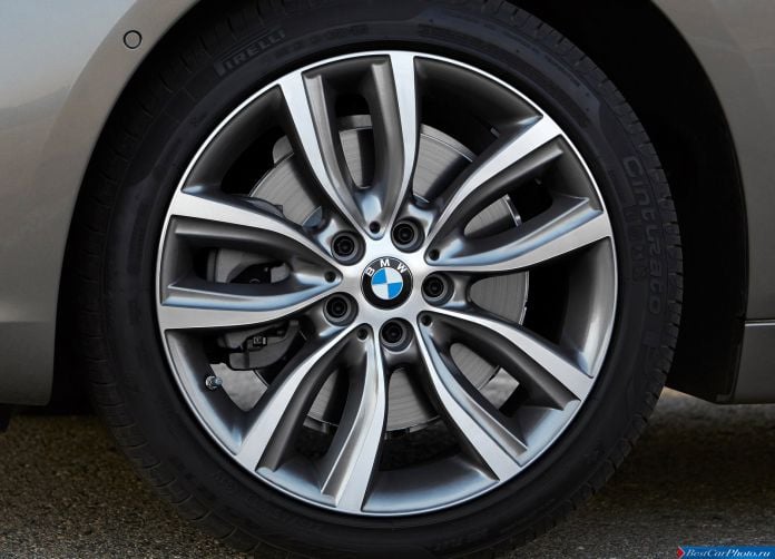 2015 BMW 2-Series Active Tourer - фотография 145 из 158 2015 BMW 2-Series Active Tourer - фотография 145 из 158