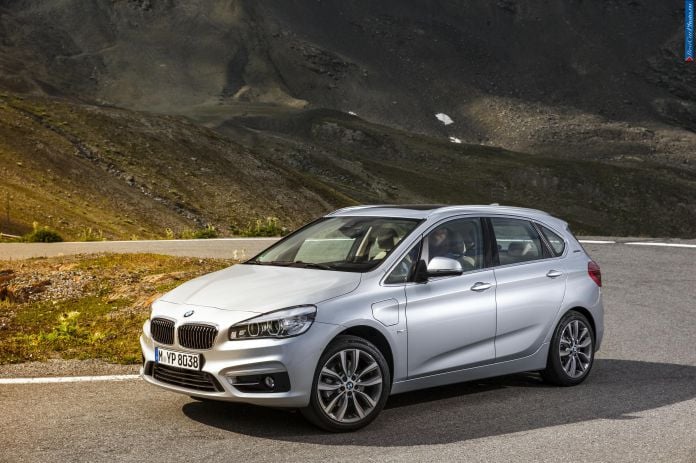 2015 BMW 225XE Active Tourer - фотография 9 из 56 2015 BMW 225XE Active Tourer - фотография 9 из 56