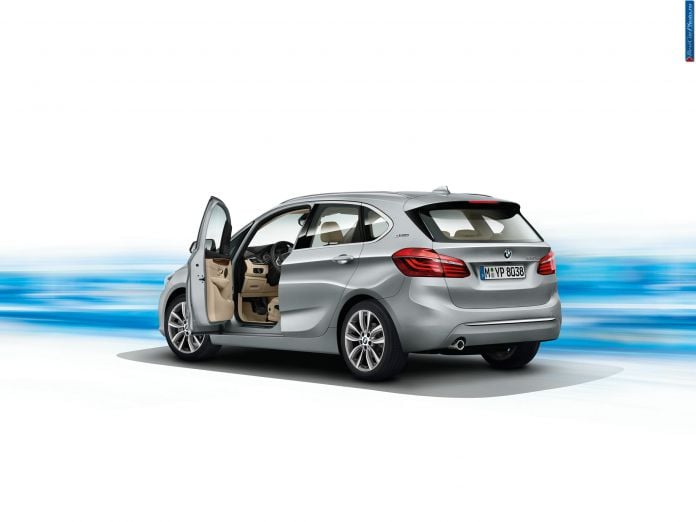 2015 BMW 225XE Active Tourer - фотография 36 из 56 2015 BMW 225XE Active Tourer - фотография 36 из 56