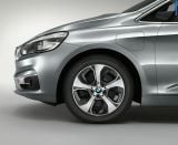 bmw_2015_225xe_active_tourer_041.jpg