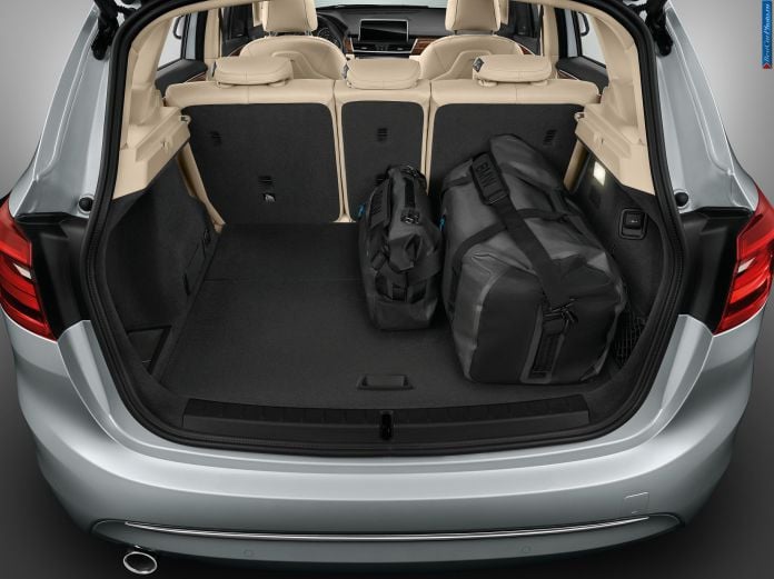 2015 BMW 225XE Active Tourer - фотография 45 из 56