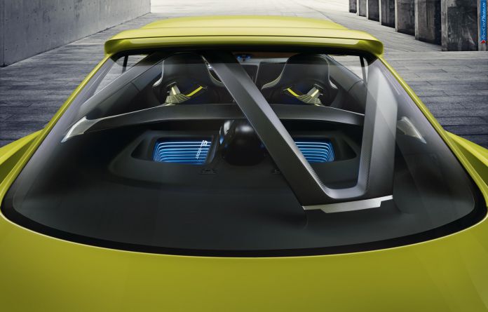 2015 BMW 3 CSL Hommage Concept - фотография 6 из 10