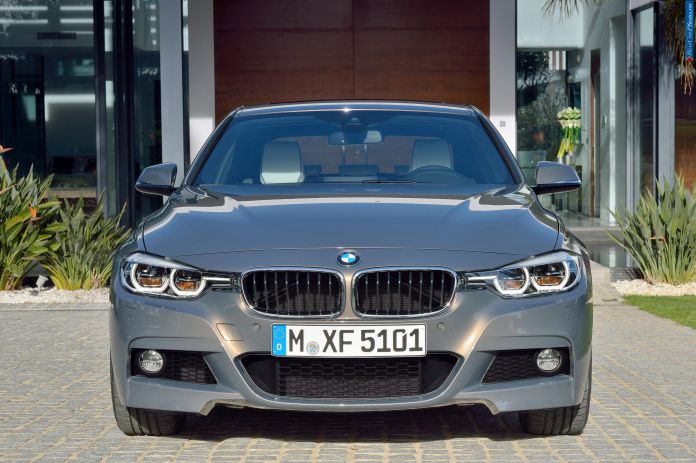 2015 BMW 3-Series - фотография 8 из 15 2015 BMW 3-Series - фотография 8 из 15