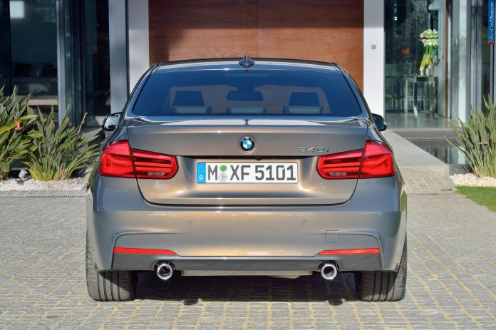 2015 BMW 3-Series - фотография 9 из 15 2015 BMW 3-Series - фотография 9 из 15