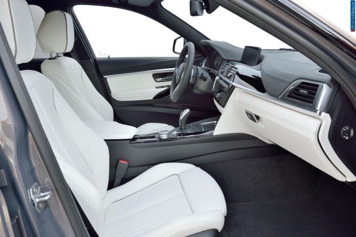 2015 BMW 3-Series - фотография 12 из 15 2015 BMW 3-Series - фотография 12 из 15