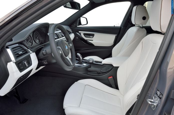 2015 BMW 3-Series - фотография 13 из 15 2015 BMW 3-Series - фотография 13 из 15