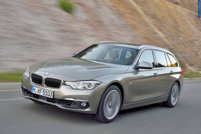 2015 BMW 3-Series Touring - фотография 3 из 15