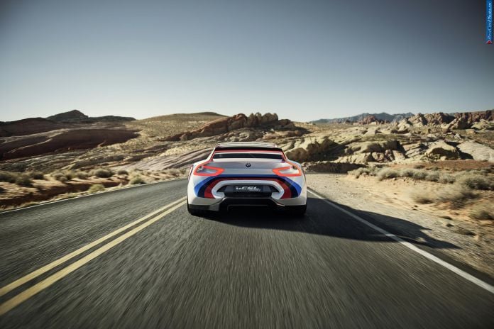 2015 BMW 3.0 CSL Hommage R Concept - фотография 10 из 57 2015 BMW 3.0 CSL Hommage R Concept - фотография 10 из 57