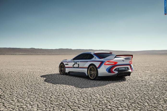 2015 BMW 3.0 CSL Hommage R Concept - фотография 14 из 57