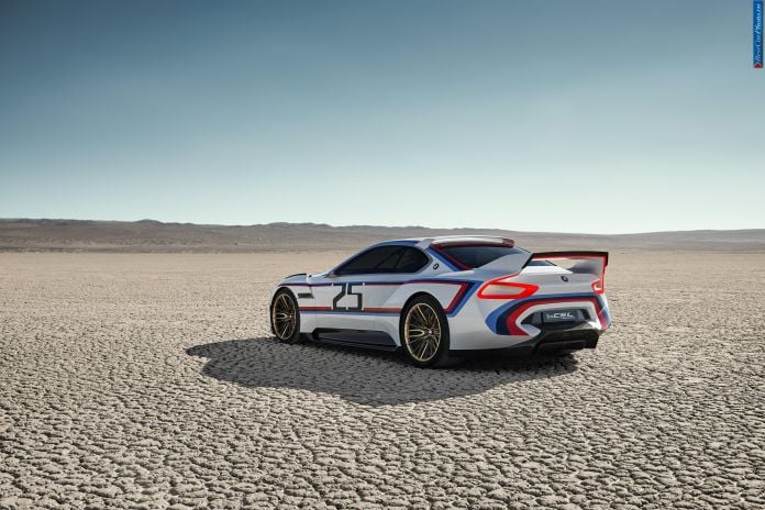 2015 BMW 3.0 CSL Hommage R Concept - фотография 14 из 57 2015 BMW 3.0 CSL Hommage R Concept - фотография 14 из 57
