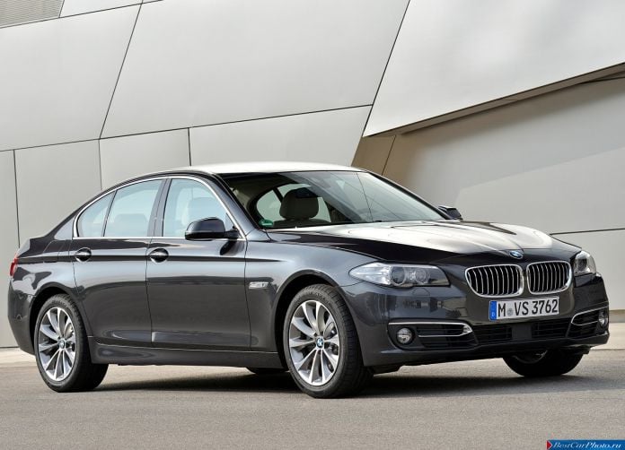 2015 BMW 518d - фотография 1 из 20 2015 BMW 518d - фотография 1 из 20