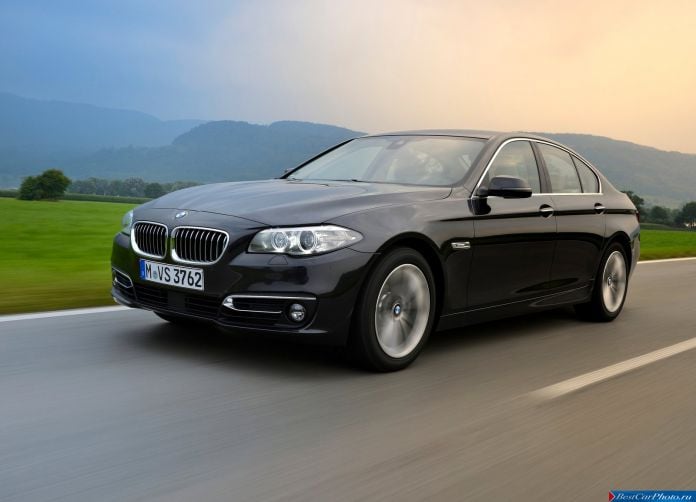 2015 BMW 518d - фотография 6 из 20