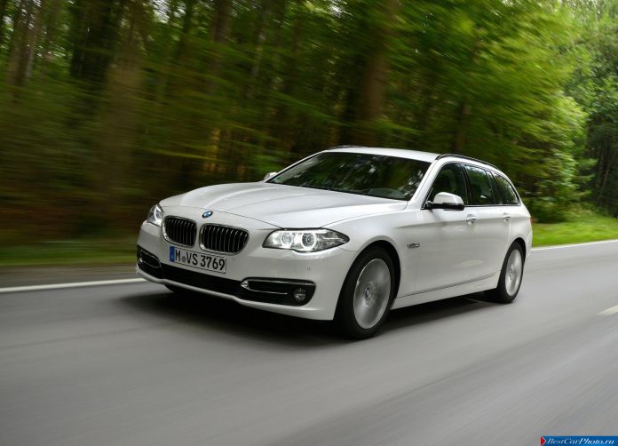 2015 BMW 520d Touring - фотография 11 из 44