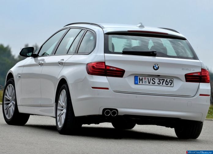 2015 BMW 520d Touring - фотография 29 из 44