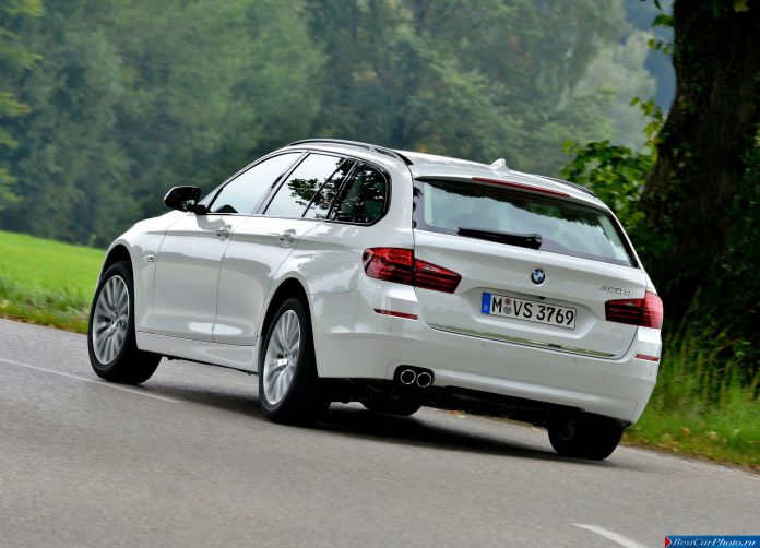 2015 BMW 520d Touring - фотография 30 из 44 2015 BMW 520d Touring - фотография 30 из 44