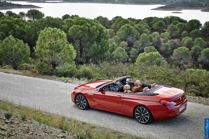 2015 BMW 6-Series Convertible - фотография 9 из 26 2015 BMW 6-Series Convertible - фотография 9 из 26