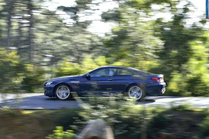 2015 BMW 6-Series Coupe - фотография 31 из 64 2015 BMW 6-Series Coupe - фотография 31 из 64
