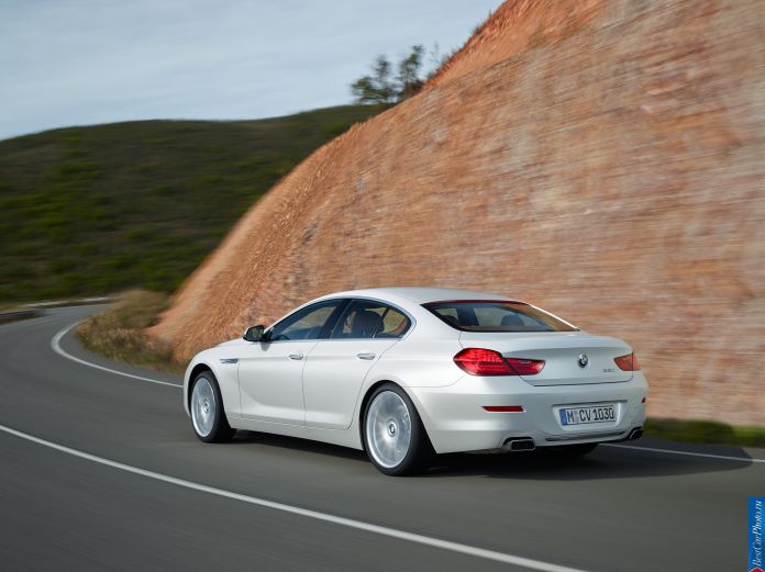 2015 BMW 6-Series Gran Coupe - фотография 2 из 29 2015 BMW 6-Series Gran Coupe - фотография 2 из 29