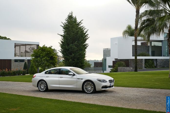 2015 BMW 6-Series Gran Coupe - фотография 10 из 29 2015 BMW 6-Series Gran Coupe - фотография 10 из 29