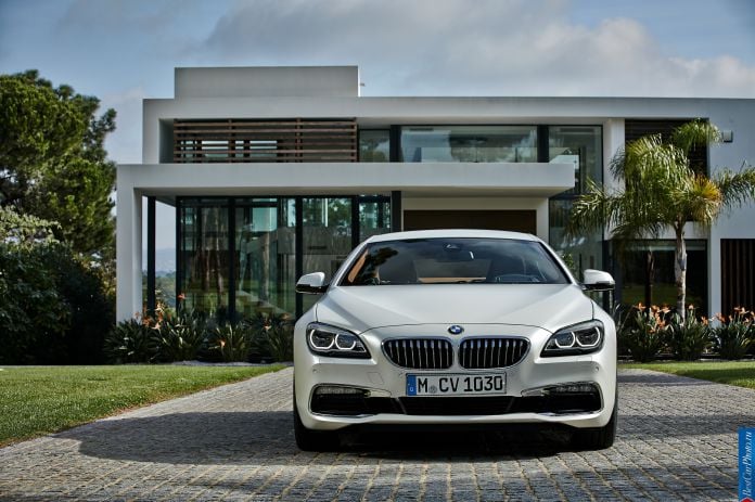 2015 BMW 6-Series Gran Coupe - фотография 16 из 29
