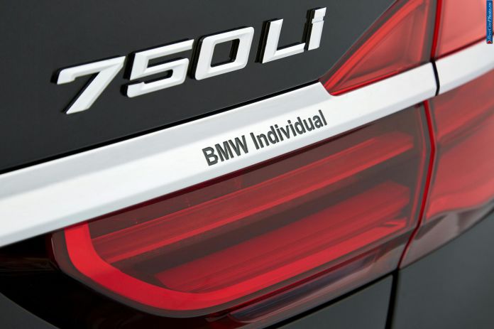 2015 BMW 750li individual - фотография 3 из 8