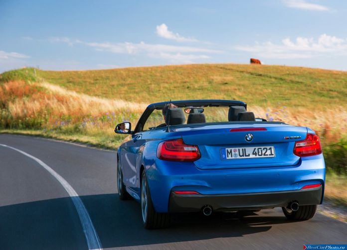 2015 BMW M235i Convertible - фотография 19 из 22 2015 BMW M235i Convertible - фотография 19 из 22