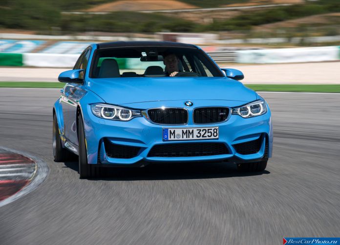 2015 BMW M3 Sedan - фотография 23 из 89 2015 BMW M3 Sedan - фотография 23 из 89