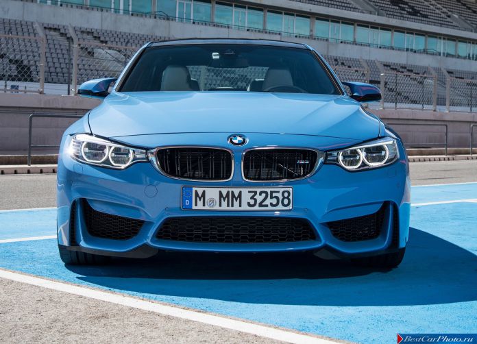 2015 BMW M3 Sedan - фотография 49 из 89