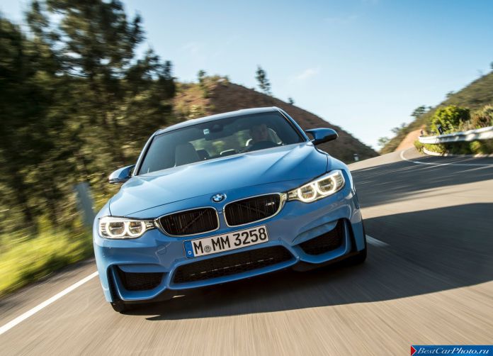 2015 BMW M3 Sedan - фотография 52 из 89