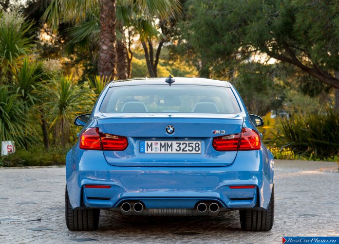 2015 BMW M3 Sedan - фотография 54 из 89