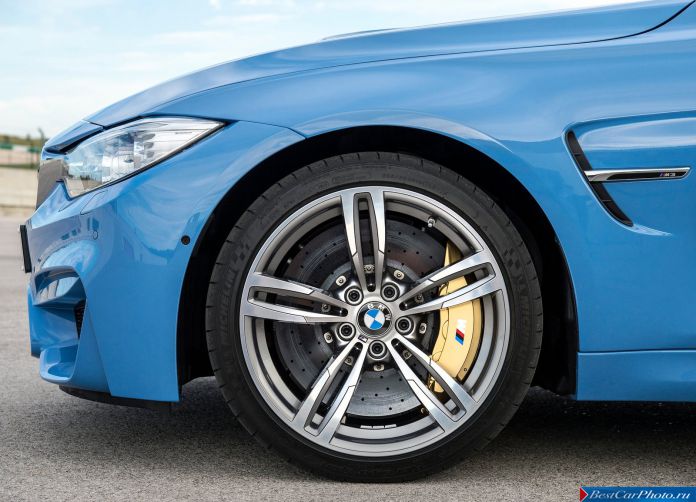 2015 BMW M3 Sedan - фотография 76 из 89 2015 BMW M3 Sedan - фотография 76 из 89