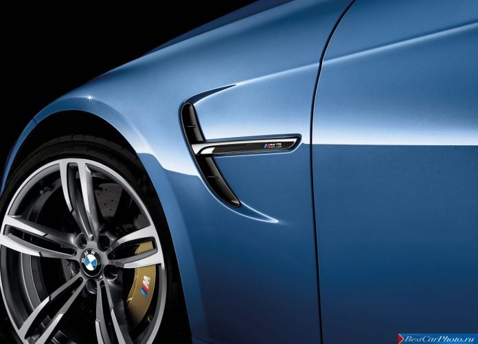 2015 BMW M3 Sedan - фотография 83 из 89