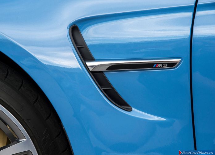 2015 BMW M3 Sedan - фотография 84 из 89 2015 BMW M3 Sedan - фотография 84 из 89