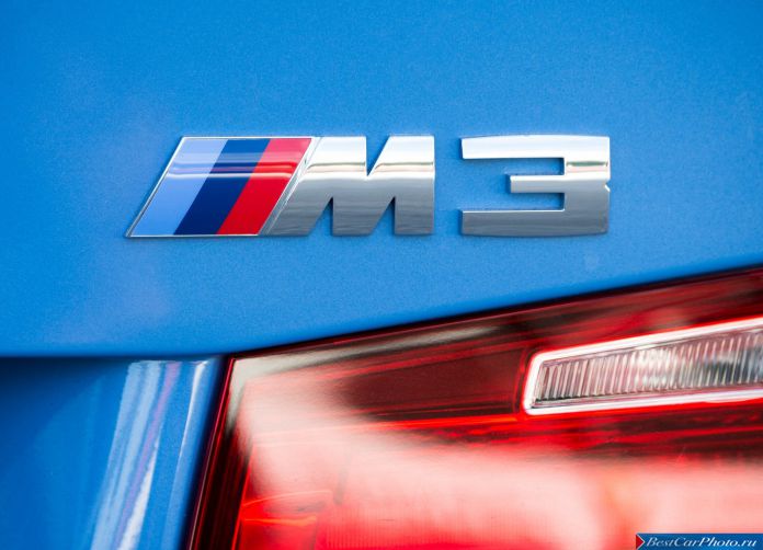 2015 BMW M3 Sedan - фотография 86 из 89