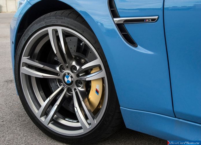 2015 BMW M3 Sedan - фотография 87 из 89 2015 BMW M3 Sedan - фотография 87 из 89