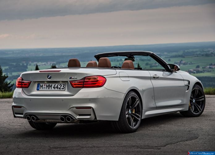 2015 BMW M4 Convertible - фотография 112 из 252