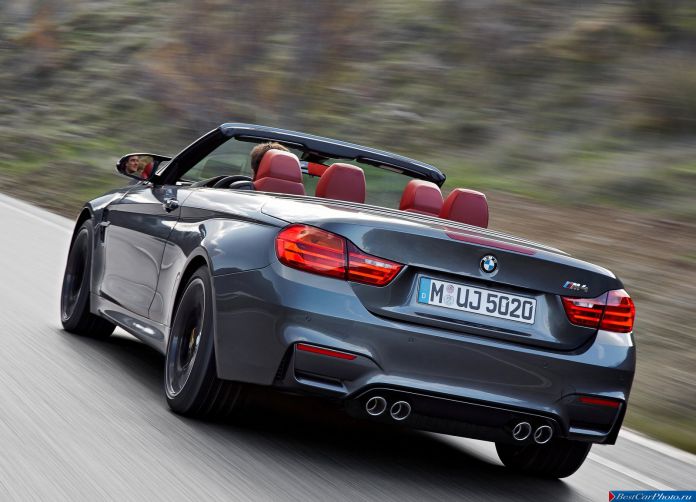 2015 BMW M4 Convertible - фотография 121 из 252