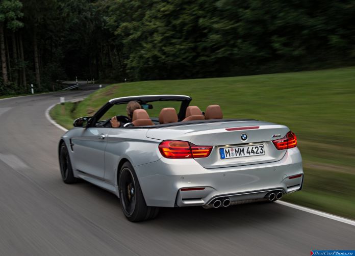 2015 BMW M4 Convertible - фотография 139 из 252