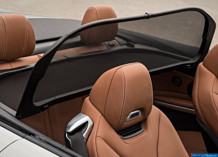2015 BMW M4 Convertible - фотография 200 из 252