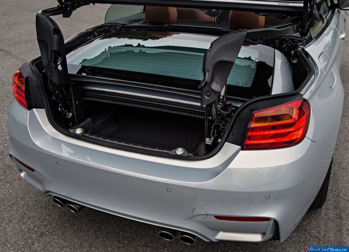 2015 BMW M4 Convertible - фотография 218 из 252