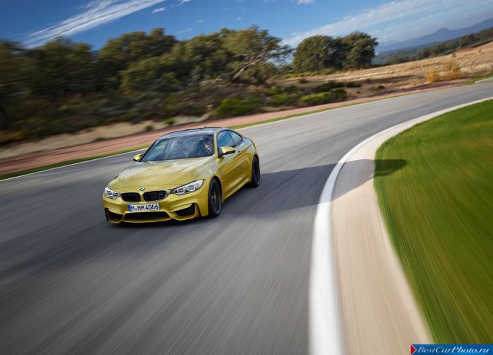 2015 BMW M4 Coupe - фотография 31 из 110 2015 BMW M4 Coupe - фотография 31 из 110