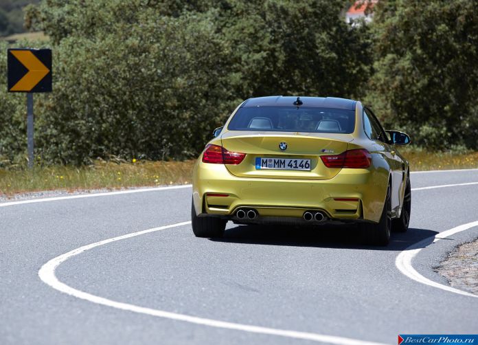 2015 BMW M4 Coupe - фотография 60 из 110 2015 BMW M4 Coupe - фотография 60 из 110